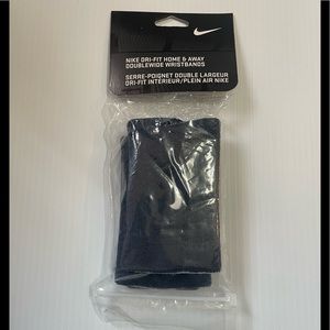 Nike wristbands